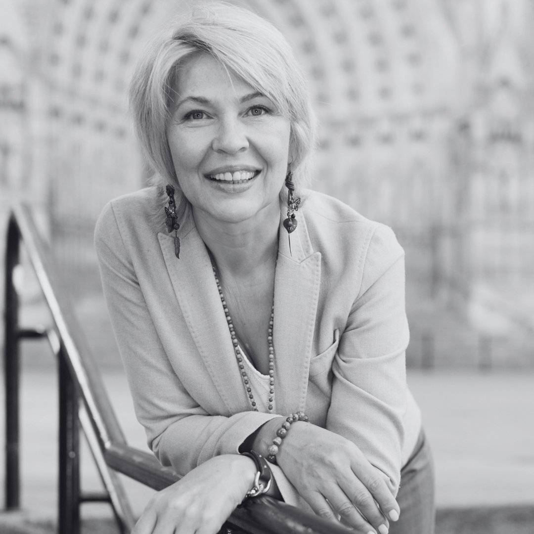 How to Avoid Knee Replacement Surgery: What Every 50-Year-Old Should Know cover